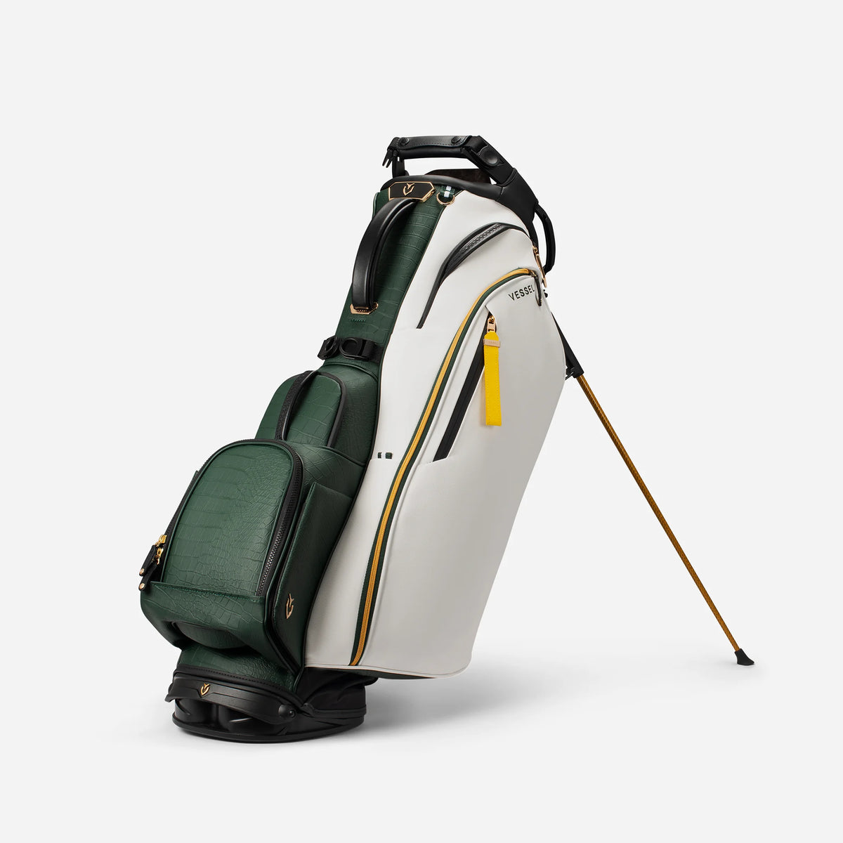 Vessel Player V Pro Stand Bag|圖片來源:Vessel Golf 官網 Vessel Player V Pro 精品腳架球包 stand bag
